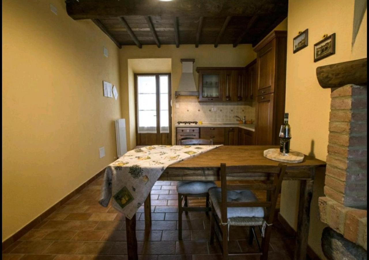 Casetta Della Pina Monticiano Exterior photo